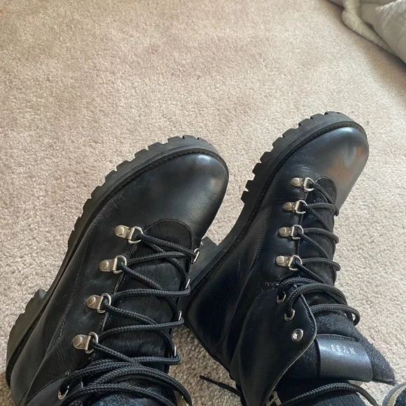 Leather and fur lug sole lace up booties - Picture 5 of 5